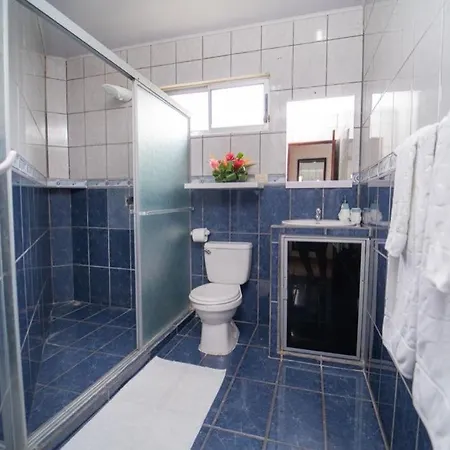 Apartamentos Cristal Quepos Exterior foto