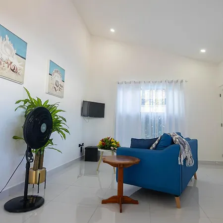 Apartamentos Cristal Quepos Exterior foto