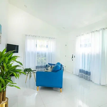 Apartamentos Cristal Quepos Exterior foto