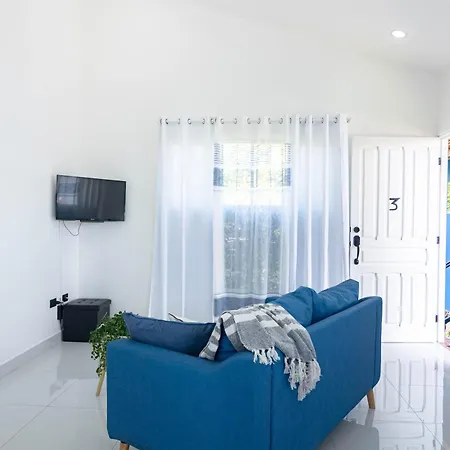 Apartamentos Cristal Quepos Exterior foto